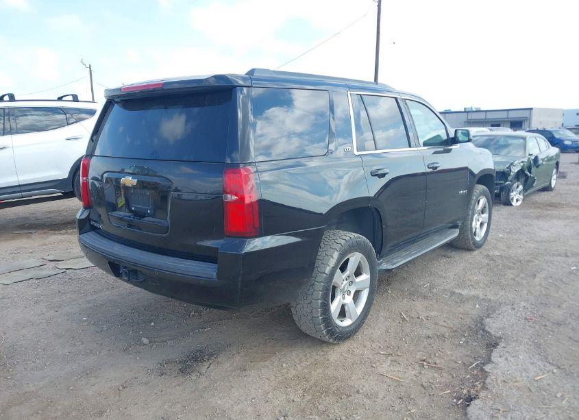 Photo 4 of 2015 Chevrolet Tahoe LT (VIN 1GNSCBKCXFR270349)