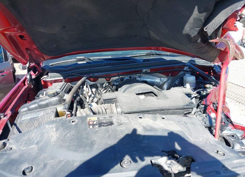 Photo 10 of 2015 Chevrolet Tahoe LT (VIN 1GNSCBKCXFR639470)