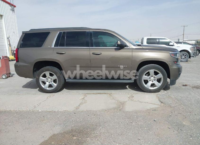 Photo 13 of 2016 Chevrolet Tahoe LT (VIN 1GNSCBKCXGR163237)