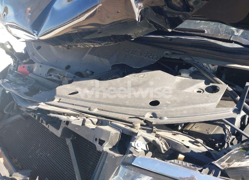 Photo 10 of 2016 Chevrolet Tahoe LT (VIN 1GNSCBKCXGR397104)