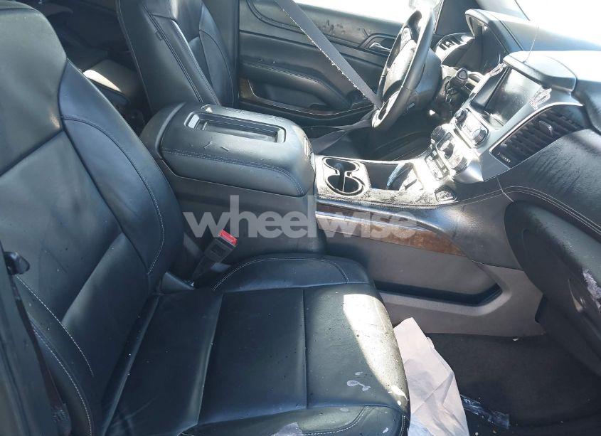 Photo 5 of 2016 Chevrolet Tahoe LT (VIN 1GNSCBKCXGR397104)