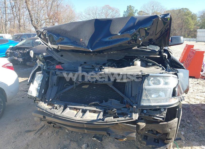 Photo 6 of 2016 Chevrolet Tahoe LT (VIN 1GNSCBKCXGR397104)