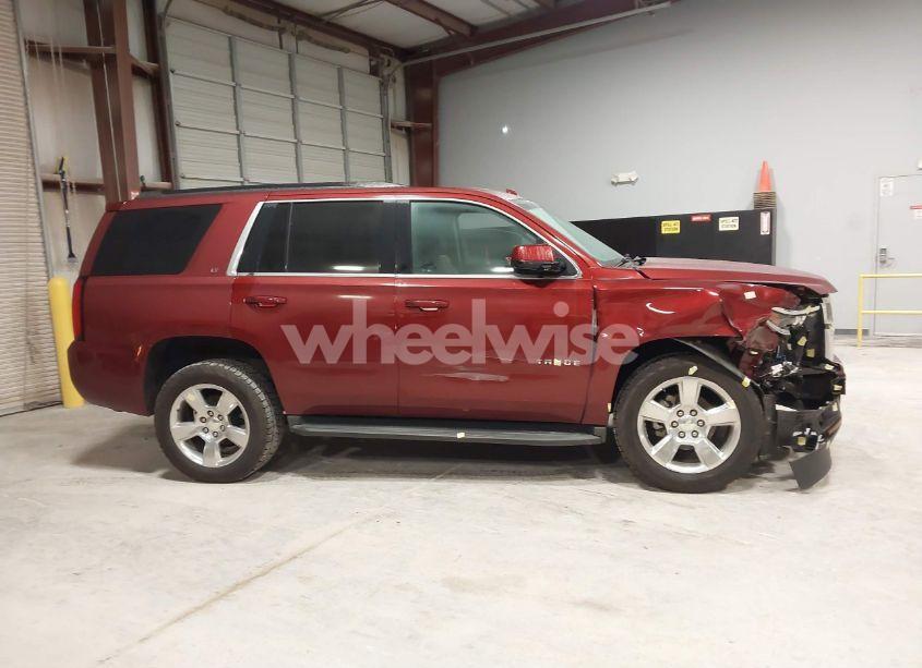 Photo 13 of 2016 Chevrolet Tahoe LT (VIN 1GNSCBKCXGR447578)