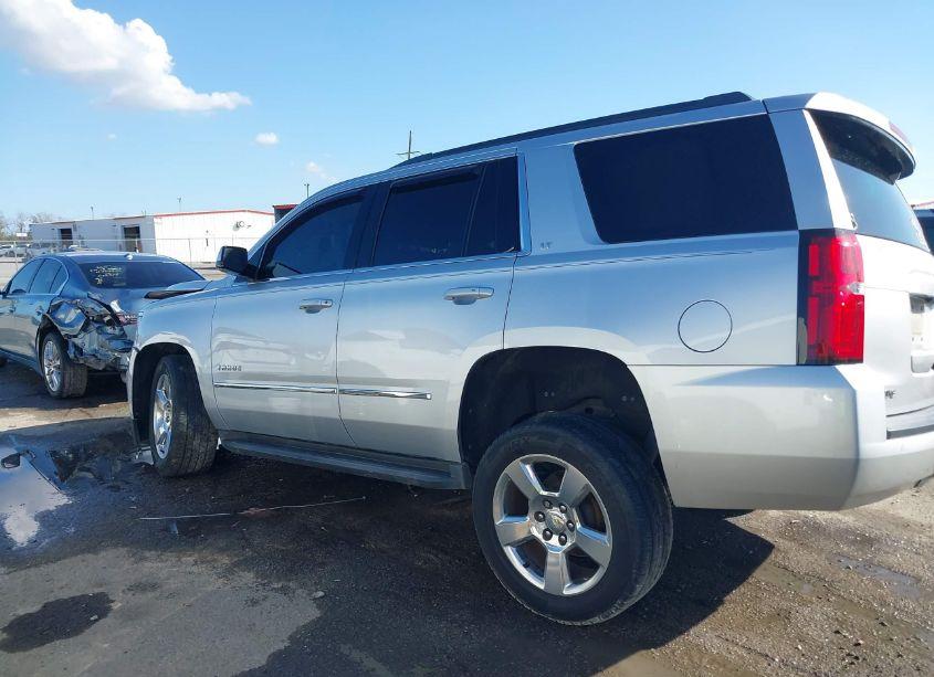 Photo 14 of 2017 Chevrolet Tahoe LT (VIN 1GNSCBKCXHR160145)