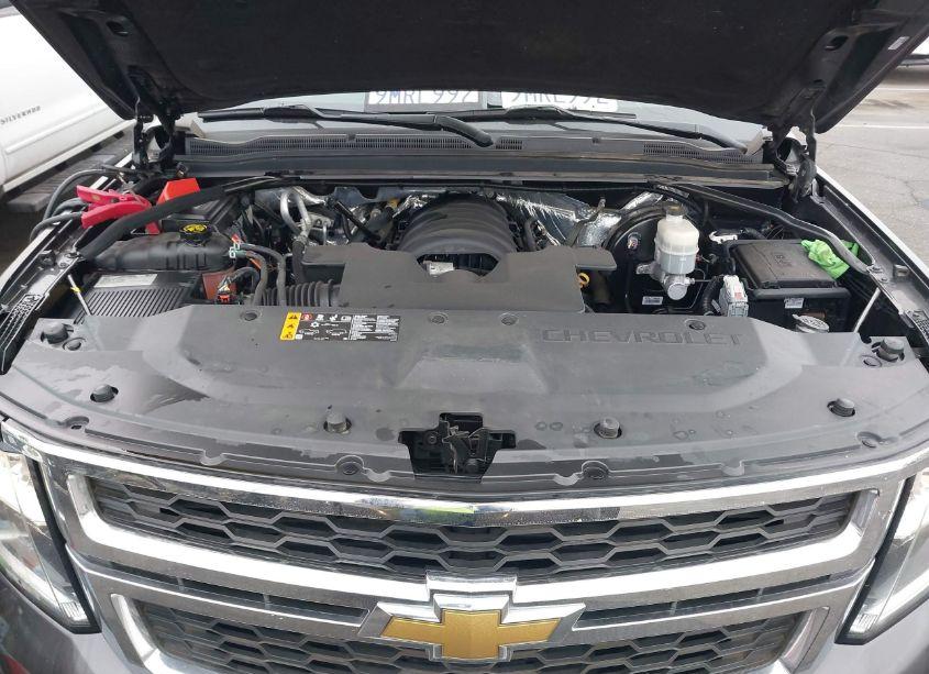 Photo 10 of 2017 Chevrolet Tahoe LT (VIN 1GNSCBKCXHR224488)