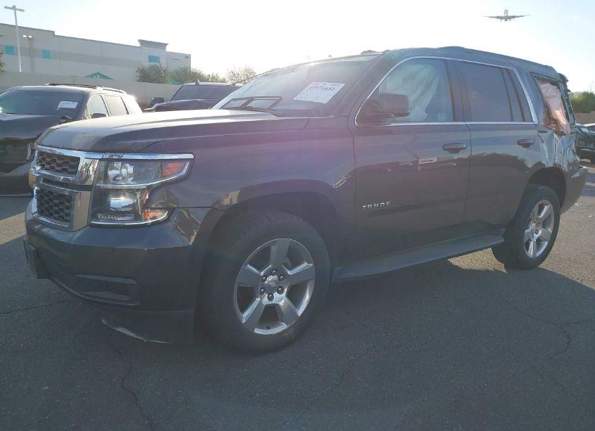 Photo 2 of 2017 Chevrolet Tahoe LT (VIN 1GNSCBKCXHR224488)