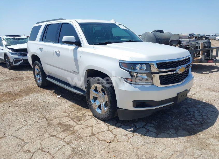 2017 Chevrolet Tahoe LT (VIN 1GNSCBKCXHR288451) main photo