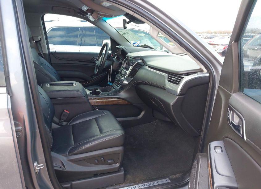 Photo 5 of 2018 Chevrolet Tahoe LT (VIN 1GNSCBKCXJR308445)