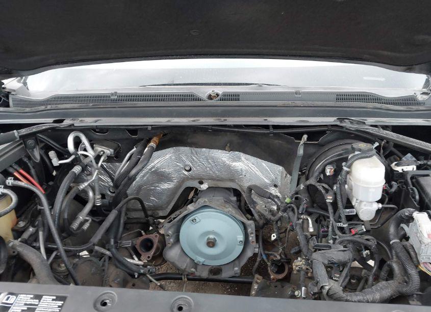 Photo 10 of 2019 Chevrolet Tahoe LT (VIN 1GNSCBKCXKR127749)