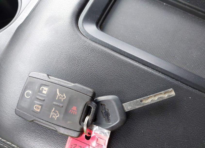 Photo 11 of 2019 Chevrolet Tahoe LT (VIN 1GNSCBKCXKR127749)