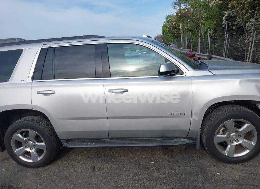 Photo 14 of 2019 Chevrolet Tahoe LT (VIN 1GNSCBKCXKR219413)