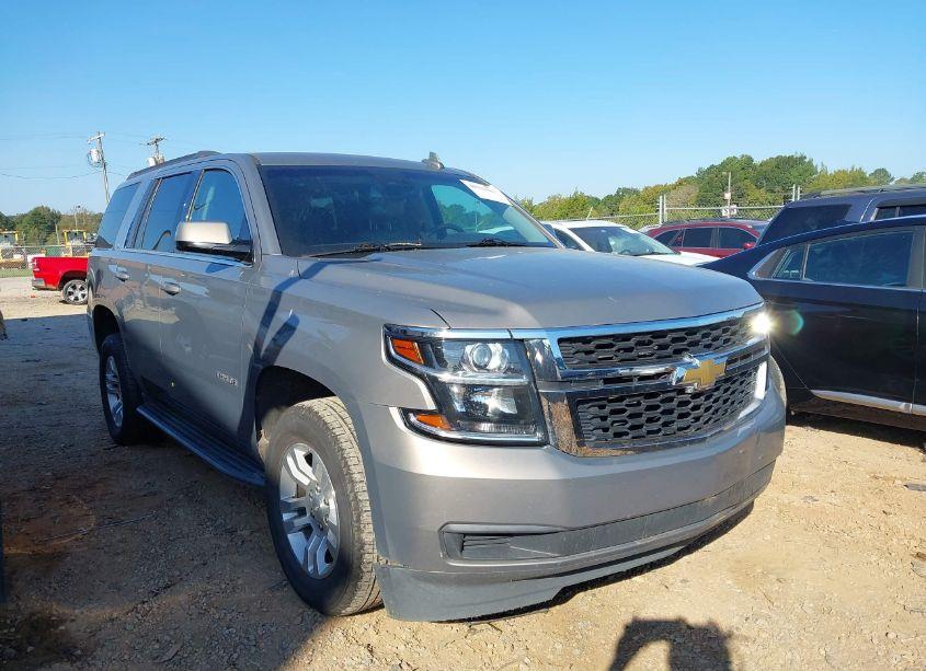 2019 Chevrolet Tahoe LT (VIN 1GNSCBKCXKR403007) main photo