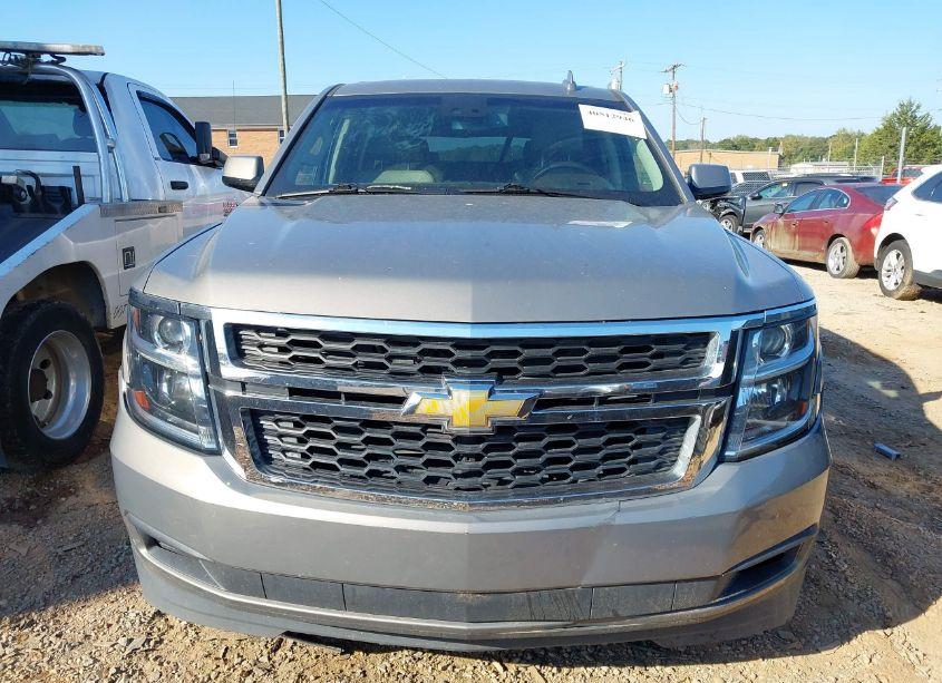 Photo 12 of 2019 Chevrolet Tahoe LT (VIN 1GNSCBKCXKR403007)