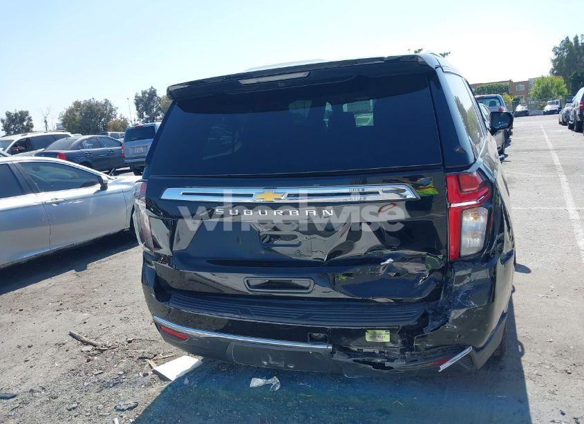 Photo 16 of 2023 Chevrolet Suburban 2WD LS (VIN 1GNSCBKD0PR160761)