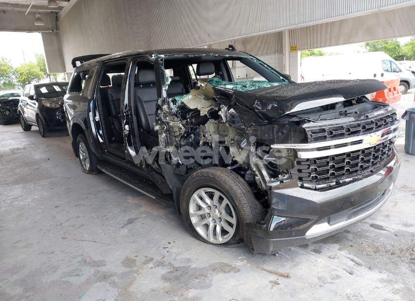 2024 Chevrolet Suburban 2WD LS (VIN 1GNSCBKD1RR162330) main photo