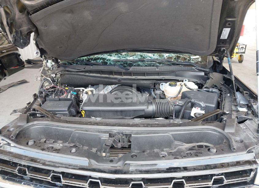 Photo 10 of 2024 Chevrolet Suburban 2WD LS (VIN 1GNSCBKD1RR162330)