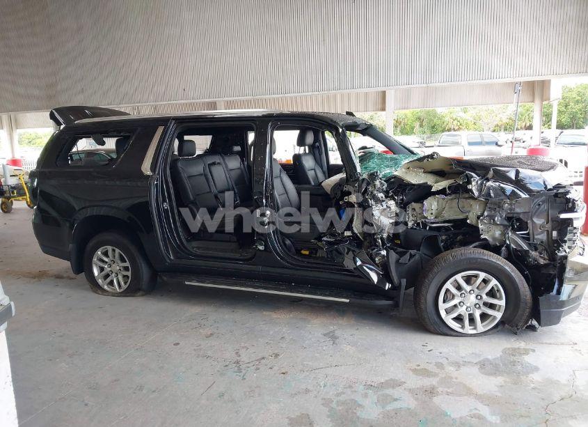 Photo 14 of 2024 Chevrolet Suburban 2WD LS (VIN 1GNSCBKD1RR162330)