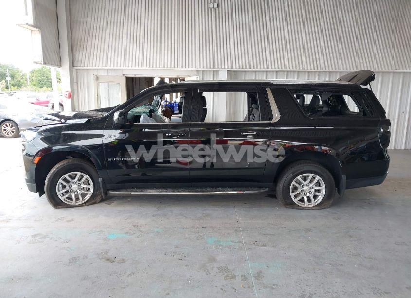 Photo 15 of 2024 Chevrolet Suburban 2WD LS (VIN 1GNSCBKD1RR162330)