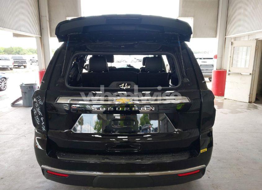 Photo 17 of 2024 Chevrolet Suburban 2WD LS (VIN 1GNSCBKD1RR162330)