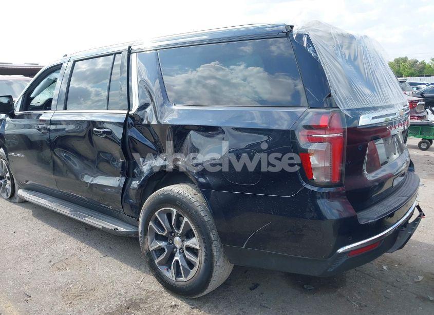 Photo 3 of 2023 Chevrolet Suburban 2WD LS (VIN 1GNSCBKD7PR197189)