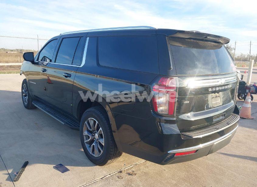 Photo 3 of 2024 Chevrolet Suburban 2WD LS (VIN 1GNSCBKD7RR221946)