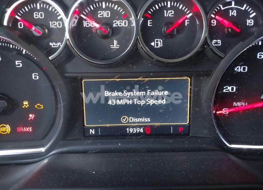 Photo 7 of 2024 Chevrolet Suburban 2WD LS (VIN 1GNSCBKD7RR221946)