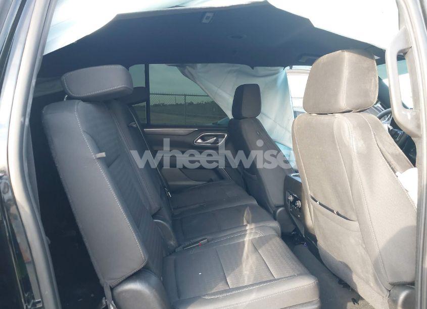 Photo 8 of 2024 Chevrolet Suburban 2WD LS (VIN 1GNSCBKD7RR221946)