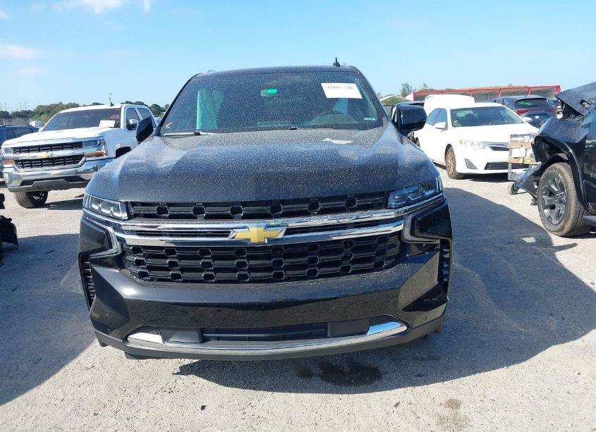 Photo 12 of 2022 Chevrolet Suburban 2WD LS (VIN 1GNSCBKD8NR338512)
