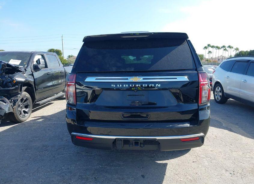 Photo 16 of 2022 Chevrolet Suburban 2WD LS (VIN 1GNSCBKD8NR338512)