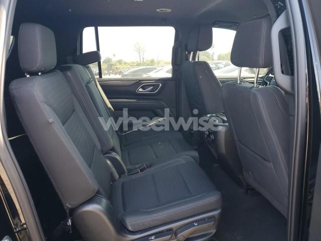 Photo 11 of 2023 CHEVROLET SUBURBAN C1500 LS N/A (VIN 1GNSCBKD9PR224229)