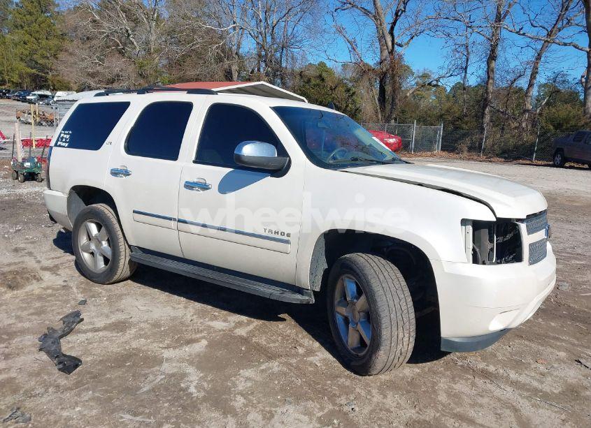 2011 Chevrolet Tahoe LTZ (VIN 1GNSCCE00BR133115) main photo