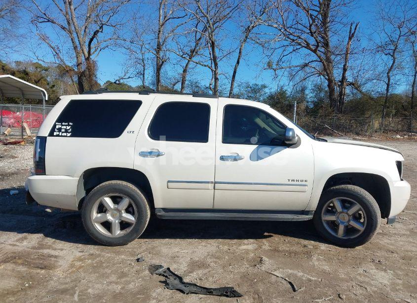 Photo 13 of 2011 Chevrolet Tahoe LTZ (VIN 1GNSCCE00BR133115)