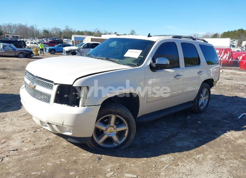 Photo 2 of 2011 Chevrolet Tahoe LTZ (VIN 1GNSCCE00BR133115)
