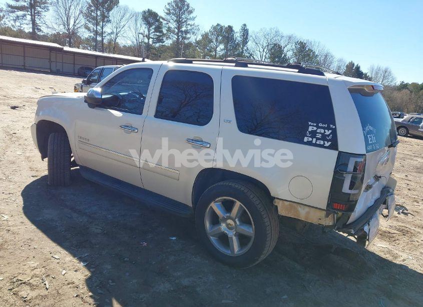Photo 3 of 2011 Chevrolet Tahoe LTZ (VIN 1GNSCCE00BR133115)