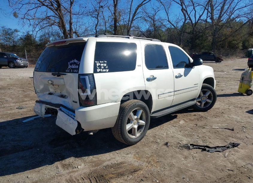 Photo 4 of 2011 Chevrolet Tahoe LTZ (VIN 1GNSCCE00BR133115)