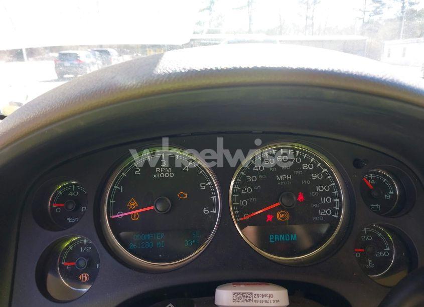 Photo 7 of 2011 Chevrolet Tahoe LTZ (VIN 1GNSCCE00BR133115)