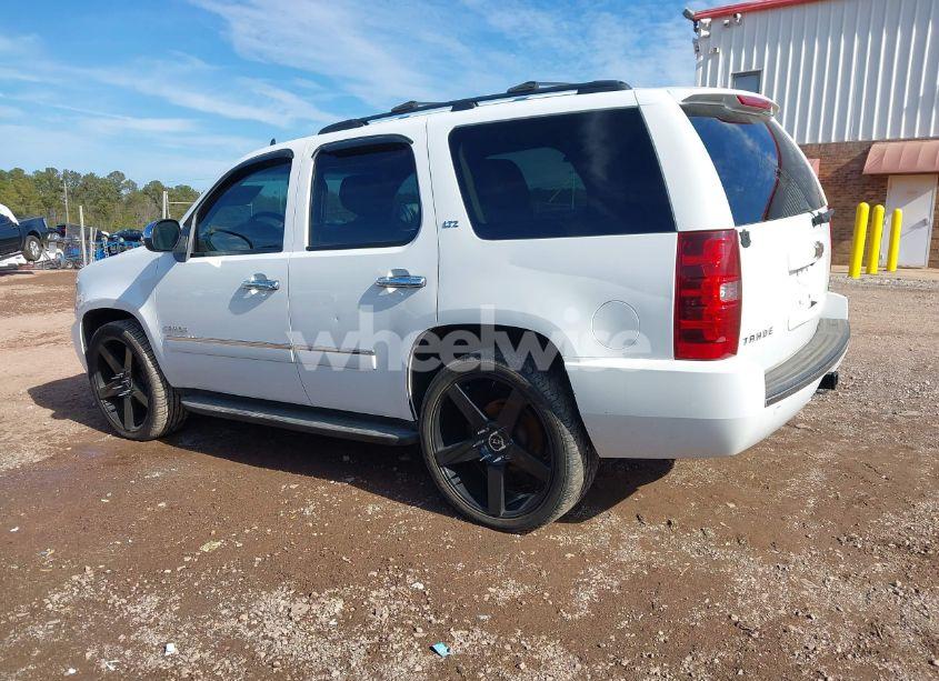 Photo 17 of 2011 Chevrolet Tahoe LTZ (VIN 1GNSCCE01BR175342)