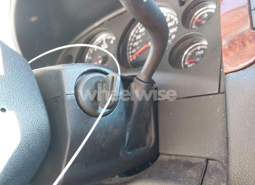 Photo 11 of 2013 Chevrolet Tahoe LTZ (VIN 1GNSCCE01DR363717)