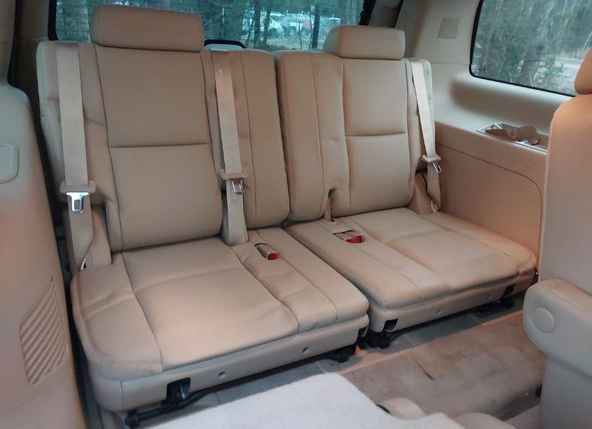 Photo 17 of 2014 Chevrolet Tahoe LTZ (VIN 1GNSCCE01ER146881)