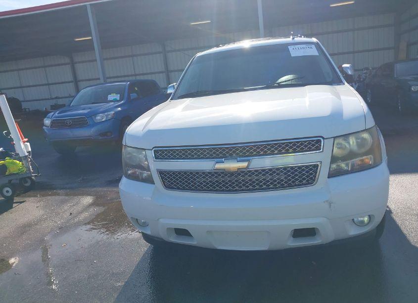 Photo 12 of 2011 Chevrolet Tahoe LTZ (VIN 1GNSCCE03BR171910)