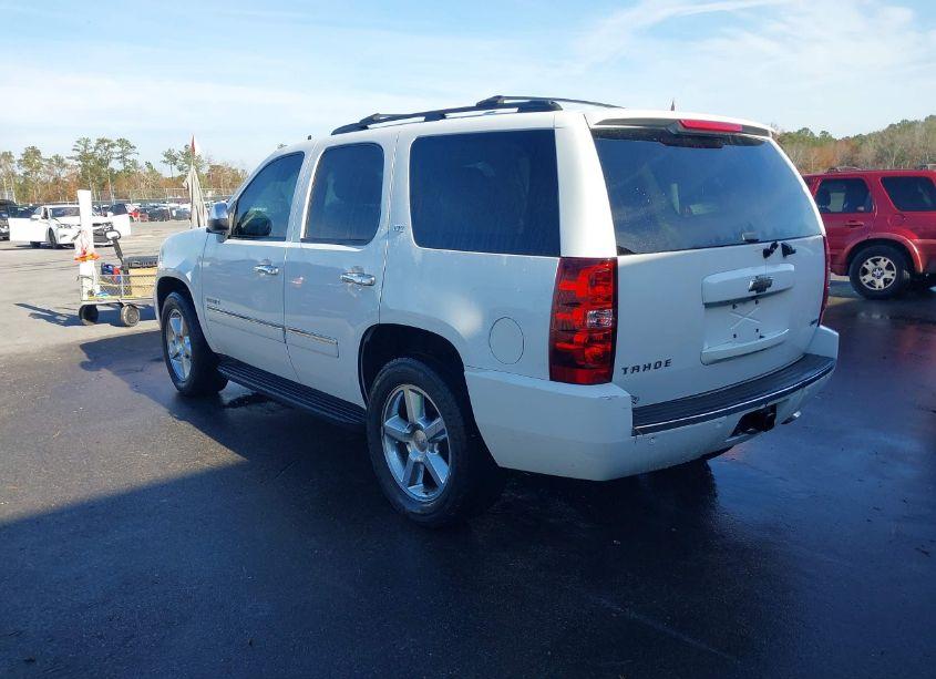 Photo 3 of 2011 Chevrolet Tahoe LTZ (VIN 1GNSCCE03BR171910)