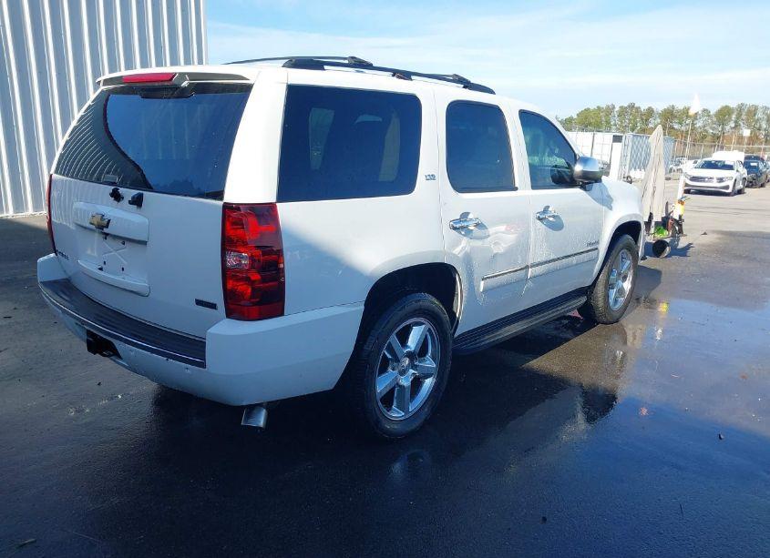 Photo 4 of 2011 Chevrolet Tahoe LTZ (VIN 1GNSCCE03BR171910)