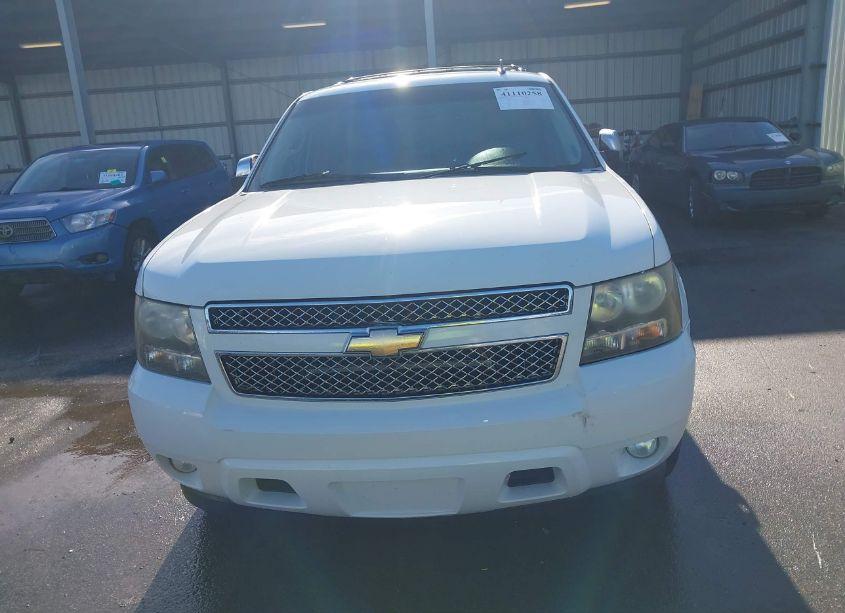 Photo 6 of 2011 Chevrolet Tahoe LTZ (VIN 1GNSCCE03BR171910)