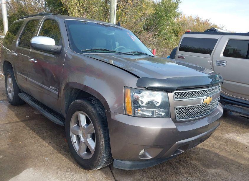 2012 Chevrolet Tahoe LTZ (VIN 1GNSCCE04CR267336) main photo