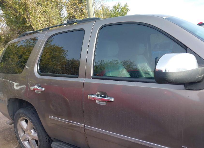 Photo 13 of 2012 Chevrolet Tahoe LTZ (VIN 1GNSCCE04CR267336)