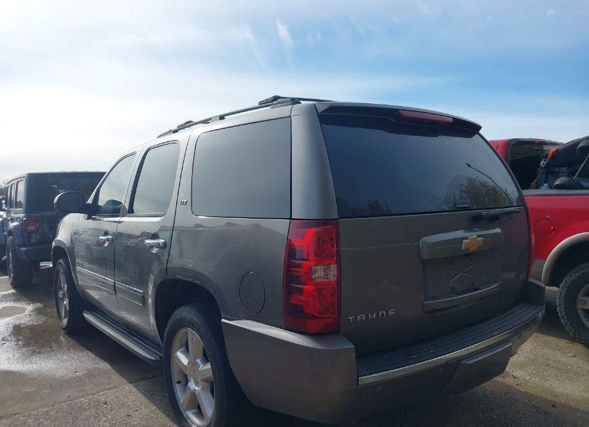 Photo 3 of 2012 Chevrolet Tahoe LTZ (VIN 1GNSCCE04CR267336)