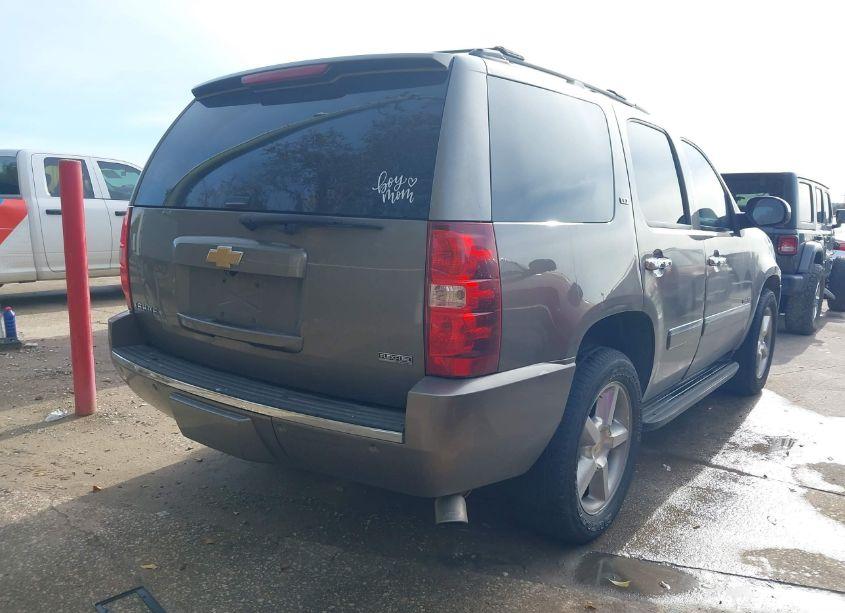 Photo 4 of 2012 Chevrolet Tahoe LTZ (VIN 1GNSCCE04CR267336)