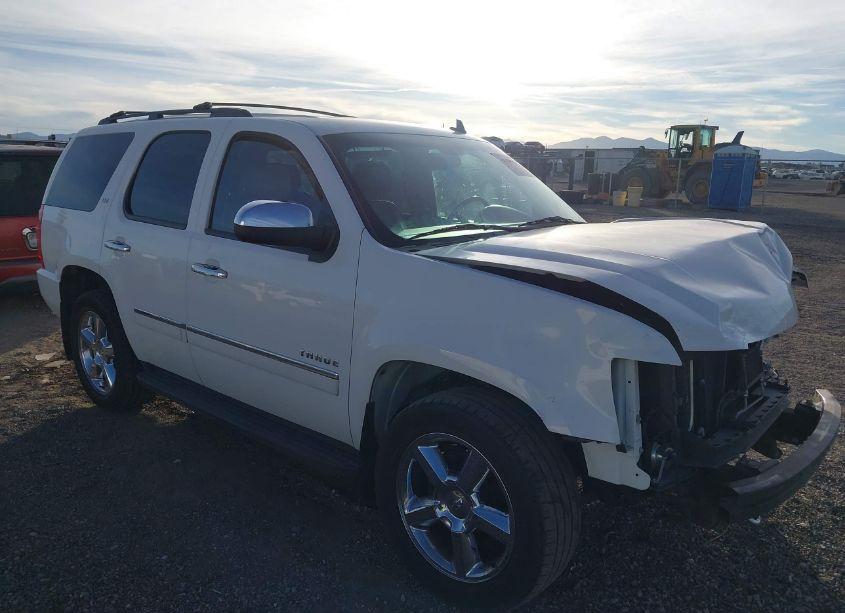 2013 Chevrolet Tahoe LTZ (VIN 1GNSCCE04DR123691) main photo