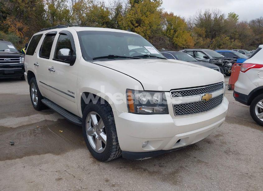 2013 Chevrolet Tahoe LTZ (VIN 1GNSCCE04DR191862) main photo