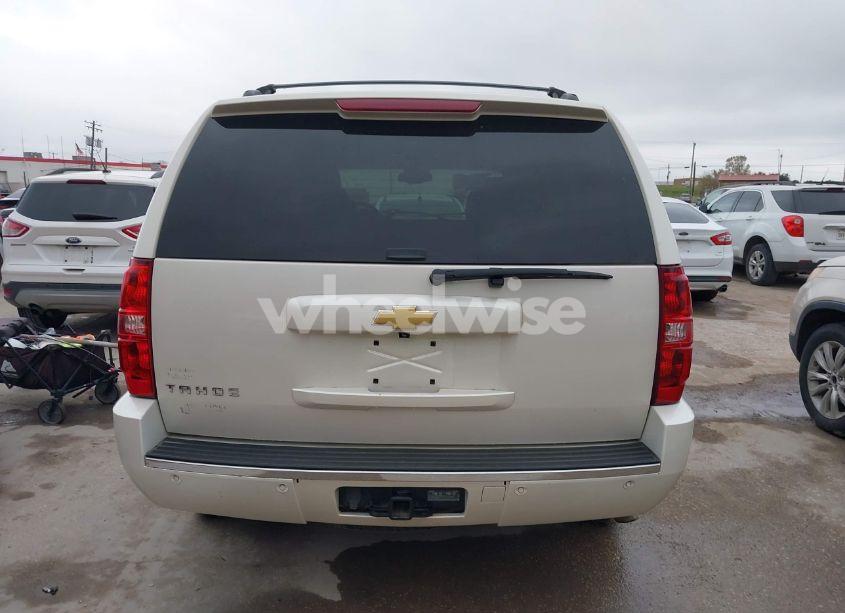 Photo 16 of 2013 Chevrolet Tahoe LTZ (VIN 1GNSCCE04DR191862)